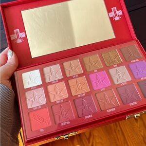 Jeffree star blood sugar pallet
